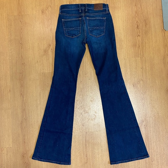 💥HOST PICK💥 Lucky Brand jeans Charlotte kick flare - Picture 2 of 5